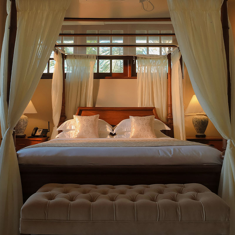 Luxury Accommodation & Facilities